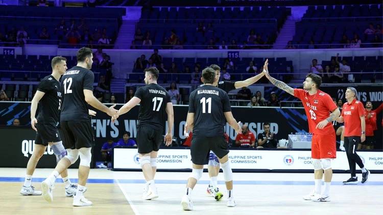 Çeyrek final bileti için kritik mücadele! Türkiye-Hollanda voleybol maçında dev heyecan 8
